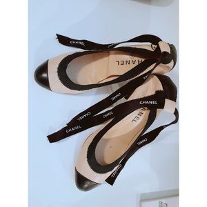 Chanel shoes (authentic)
